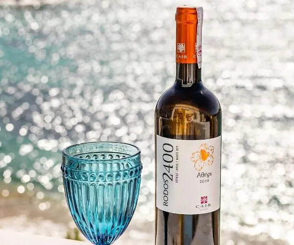 The Ship בית נופש *